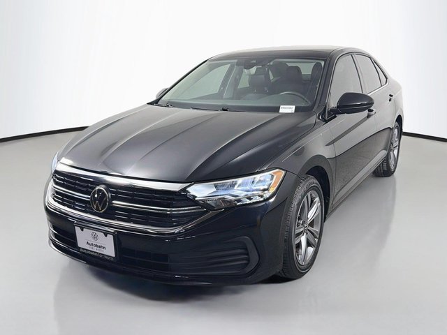 Pre-Owned 2022 Volkswagen Jetta SE