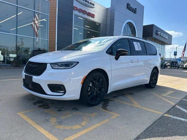 2024 Chrysler Pacifica Limited