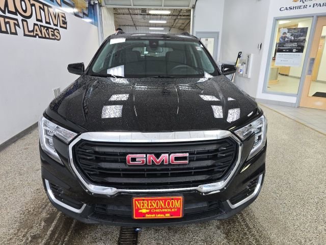 Used 2022 GMC Terrain SLE with VIN 3GKALTEV2NL118972 for sale in Detroit Lakes, Minnesota