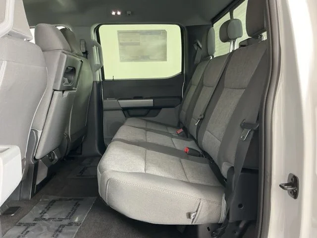 New 2026 Oxford White Ford XL image 26