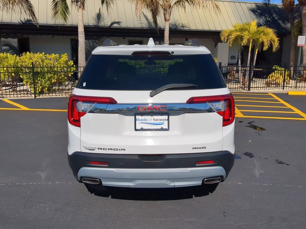2023 GMC Acadia SLT - Photo 7