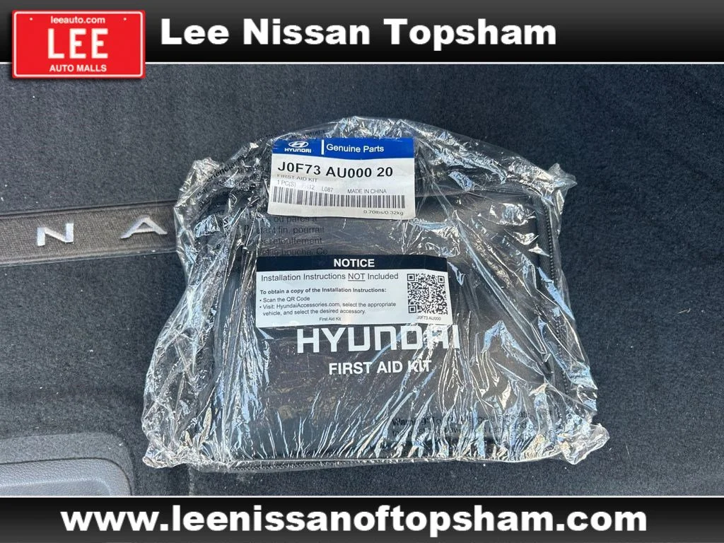 Used 2024 Ultimate Red Metallic Hyundai SEL image 20