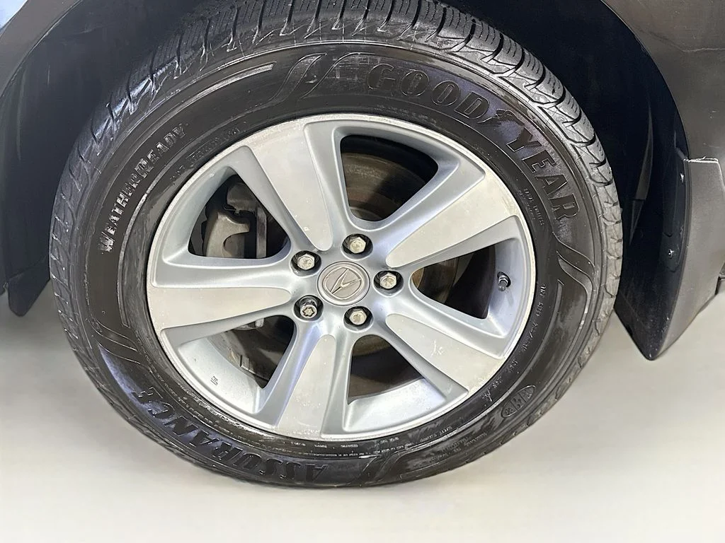 Used 2012 Black Acura Technology image 40