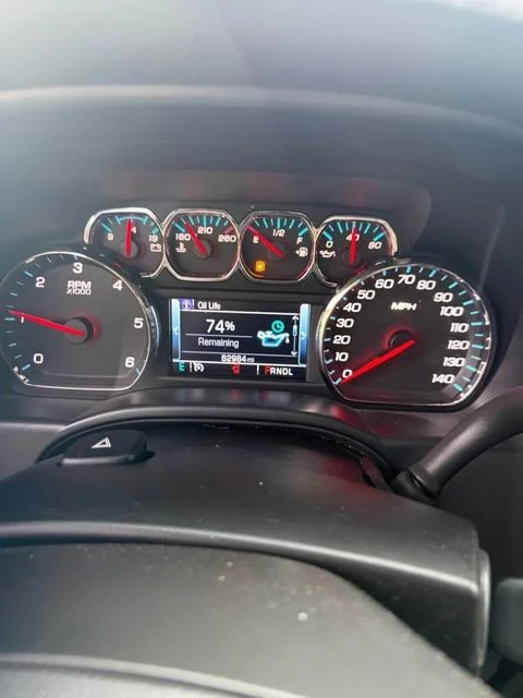 Used 2018  Chevrolet LT image 10