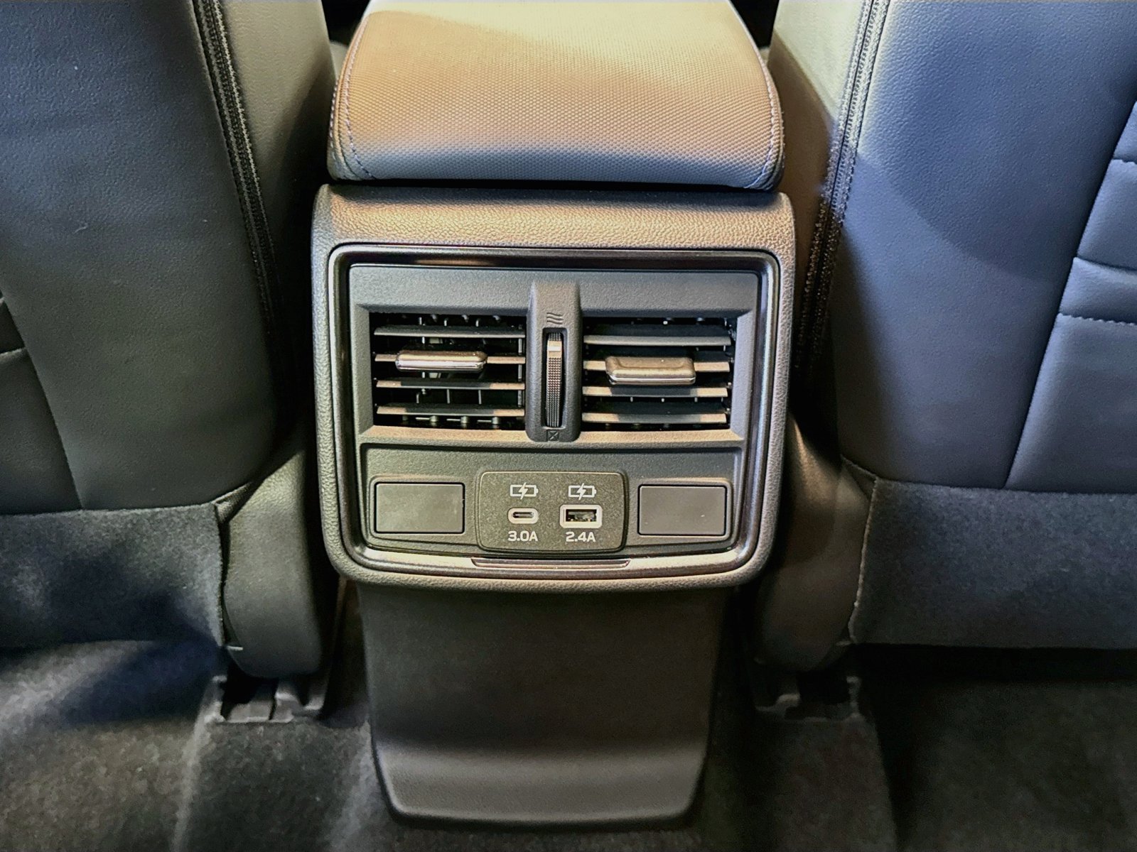 Used 2026 River Rock Pearl Subaru Limited image 24