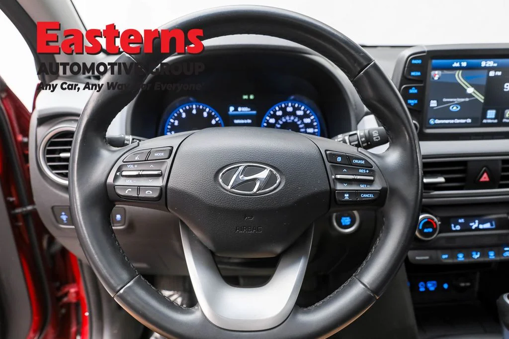 Used 2020 Red Hyundai Ultimate image 10