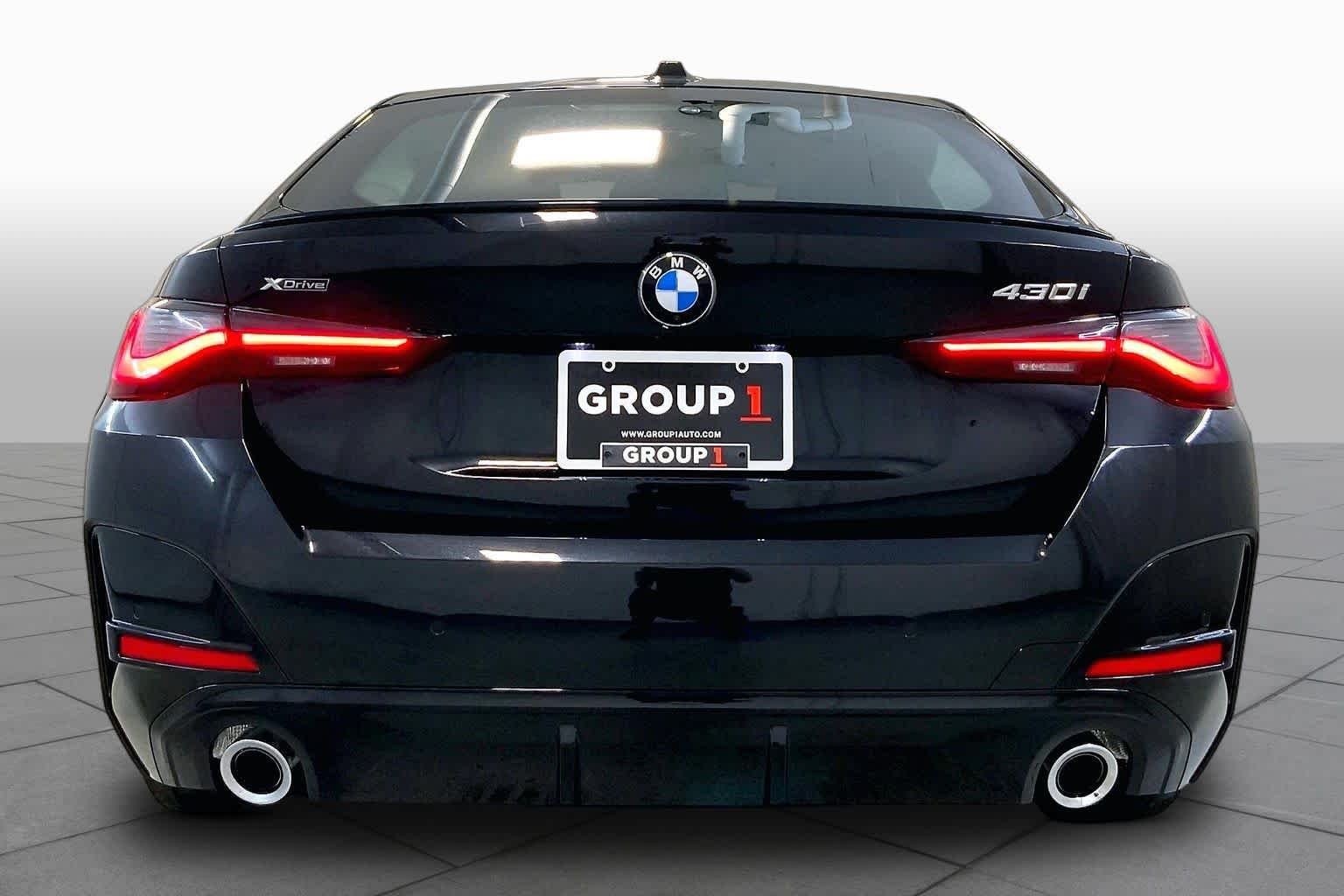 New 2026 Black Sapphire Metallic BMW 430i xDrive image 4