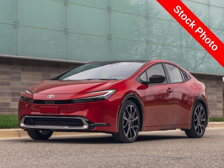 2024 Toyota Prius Prime XSE's photo
