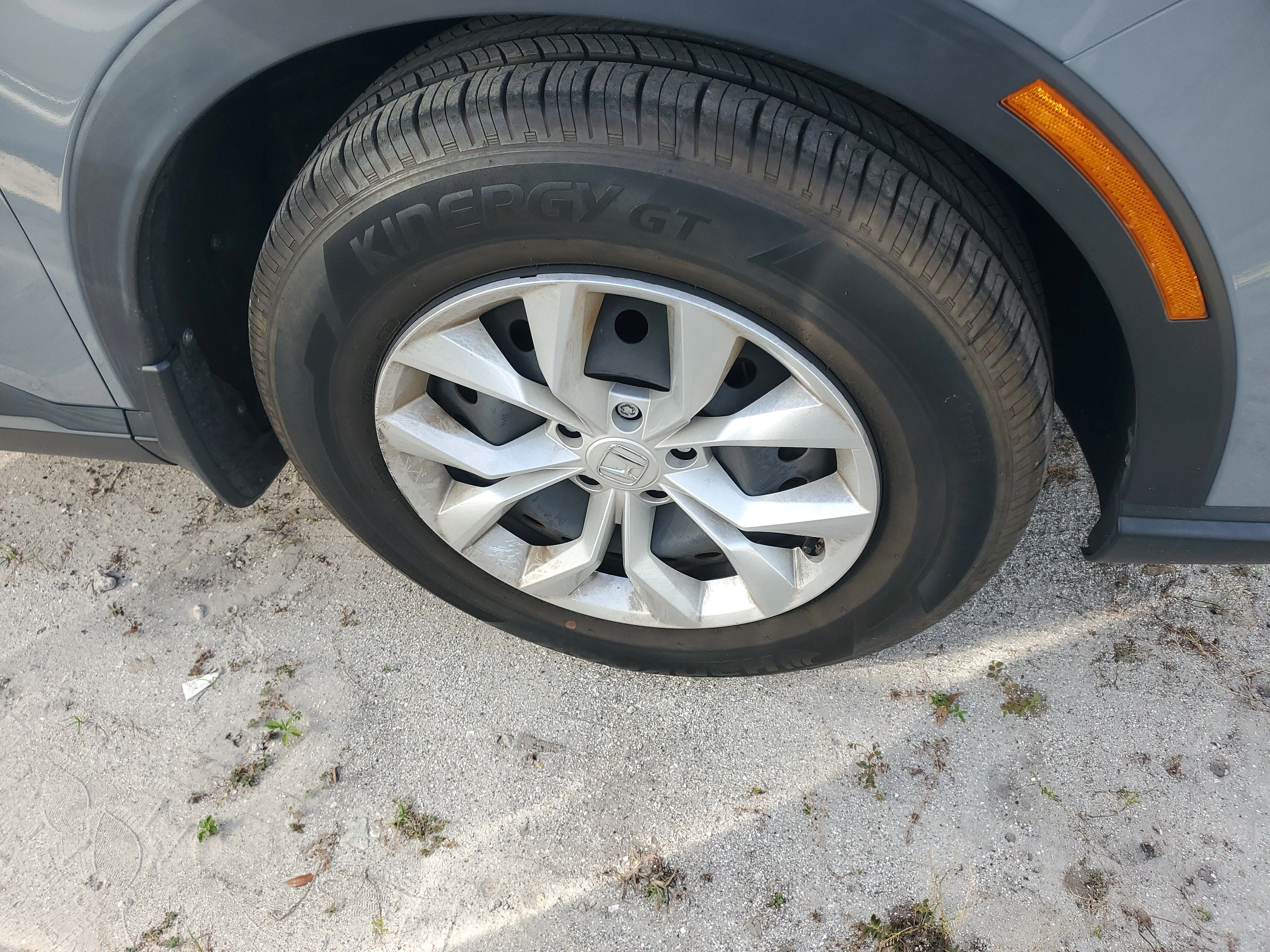 Used 2024  Honda LX image 1