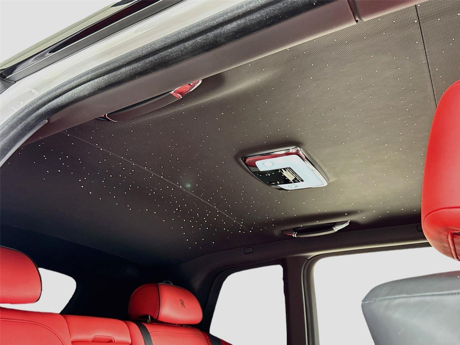 Used 2025 Tempest Gray Rolls-Royce Black Badge | Bespoke Audio | Starlight Roof image 31