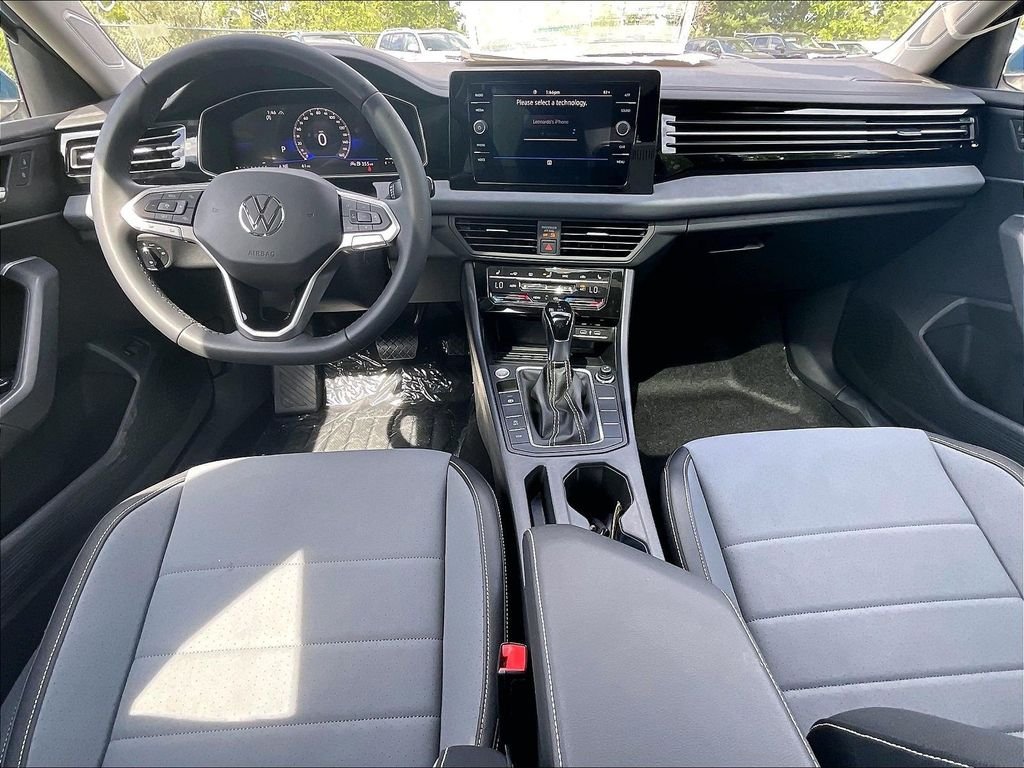 New 2026 Blue Volkswagen 1.5T SE image 12