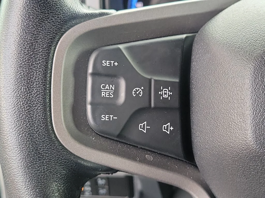 Used 2023 Gray Ford Badlands image 32