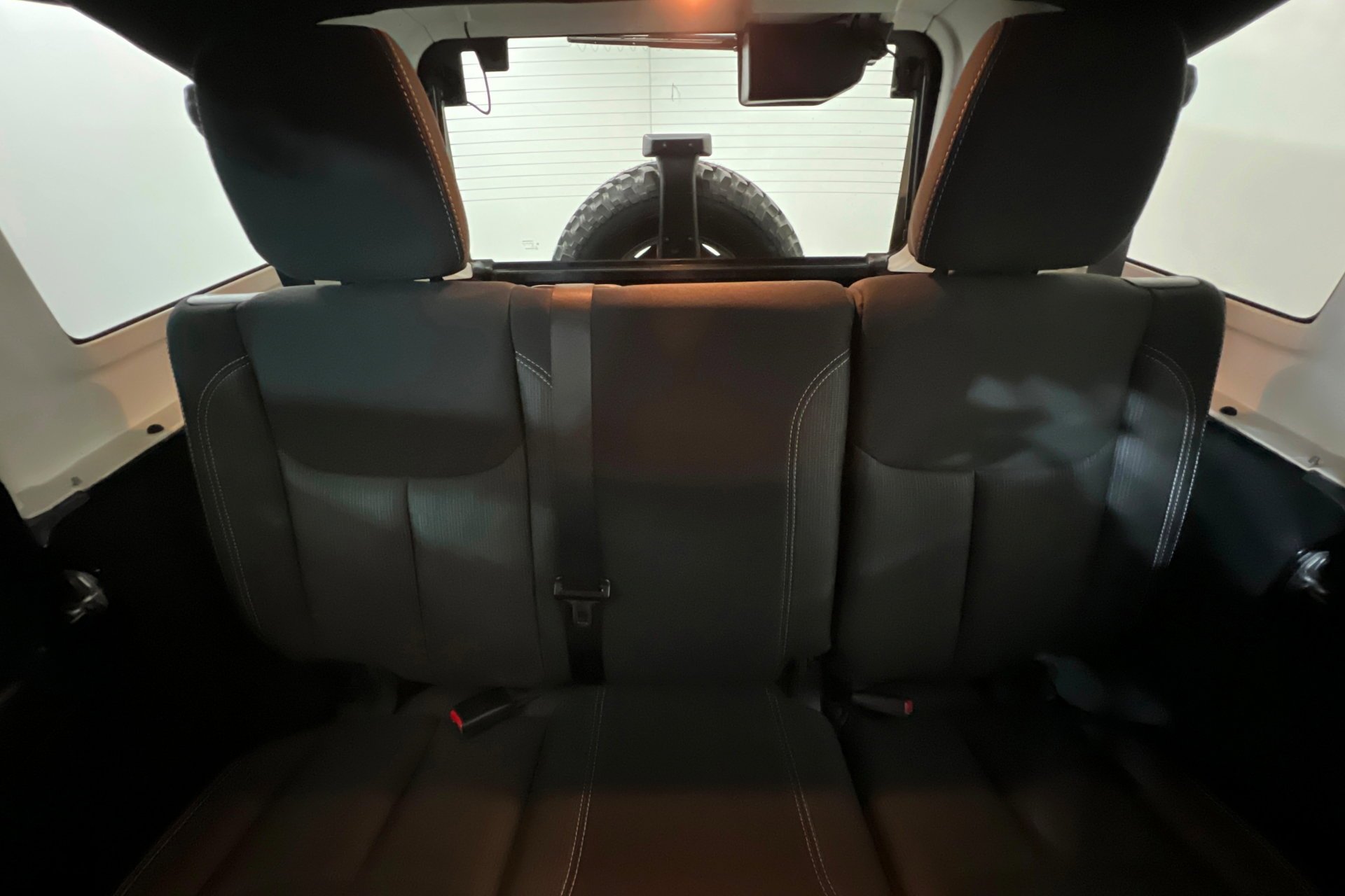Used 2016 Black Clearcoat Jeep Rubicon image 26