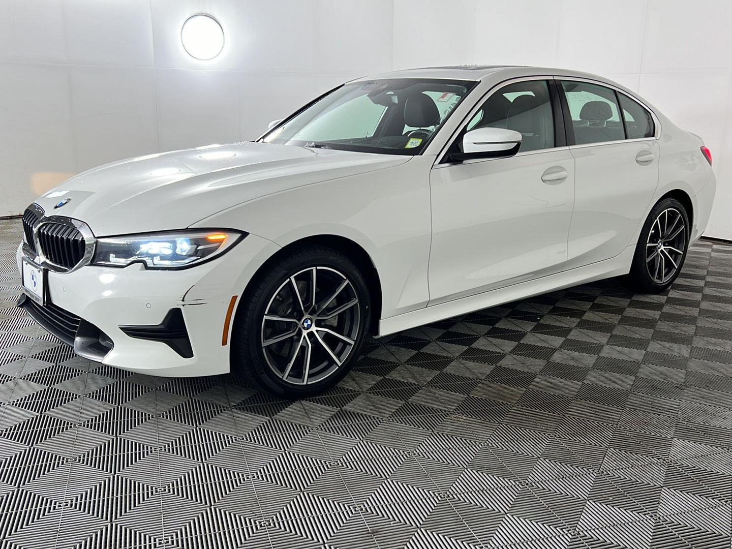 Used 2021 Alpine White BMW 330i xDrive image 12