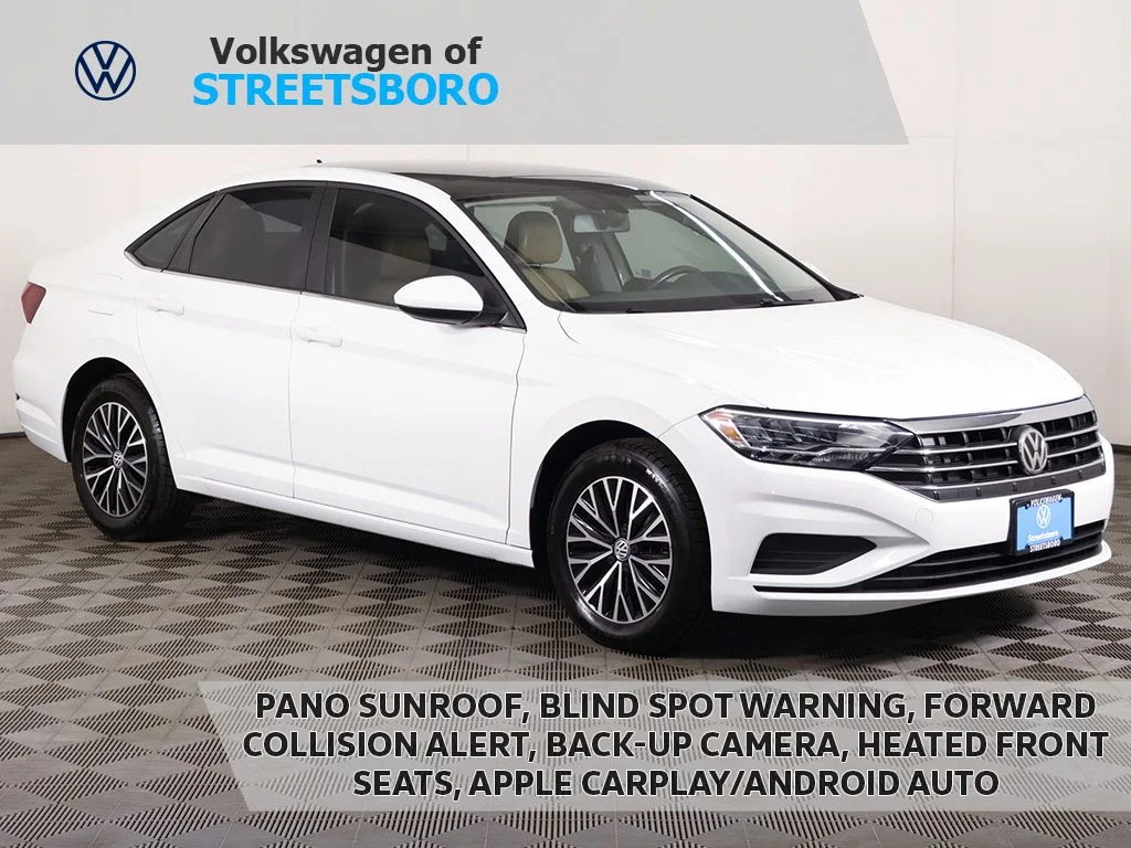 Used 2019 Pure White Volkswagen 1.4T SE image 1
