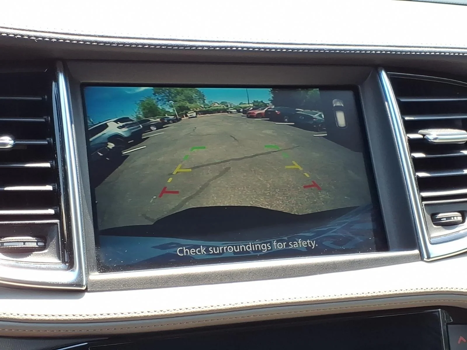 Certified Used 2024 Black INFINITI LUXE image 17