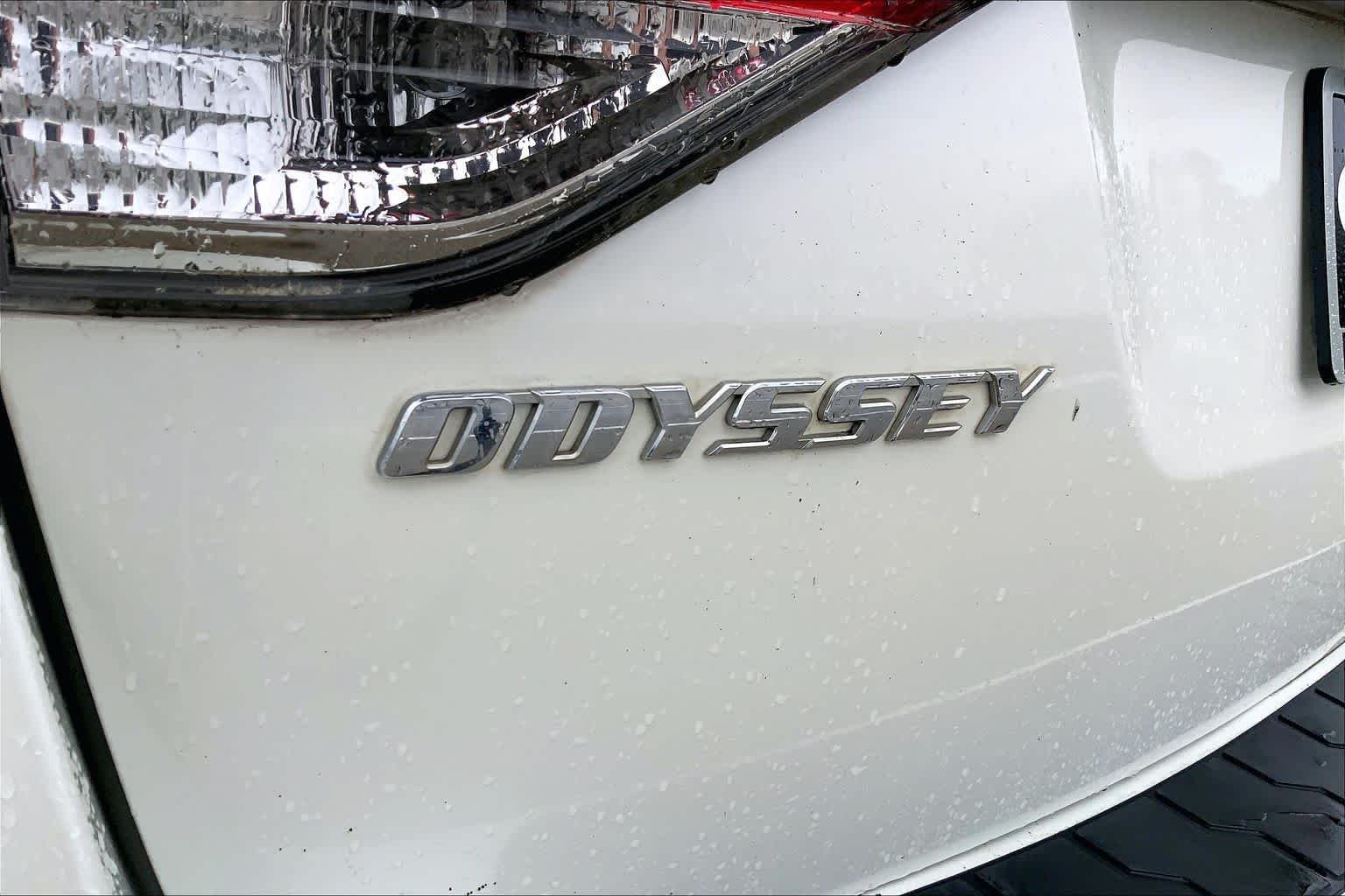 Used 2014 White Diamond Pearl Honda EX-L image 25
