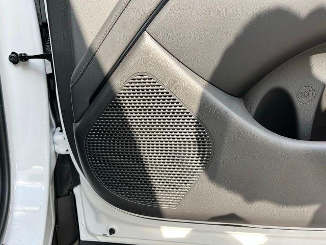 New 2026 White Hyundai XRT Pro image 26