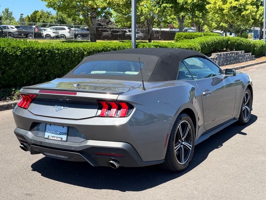 Used 2024 Carbonized Gray Metallic Ford EcoBoost Premium image 7