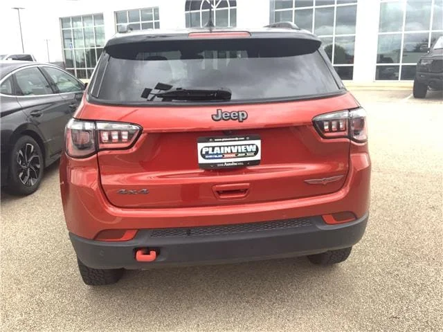 Used 2025 Red Hot Pearlcoat Jeep Trailhawk 4x4 image 7