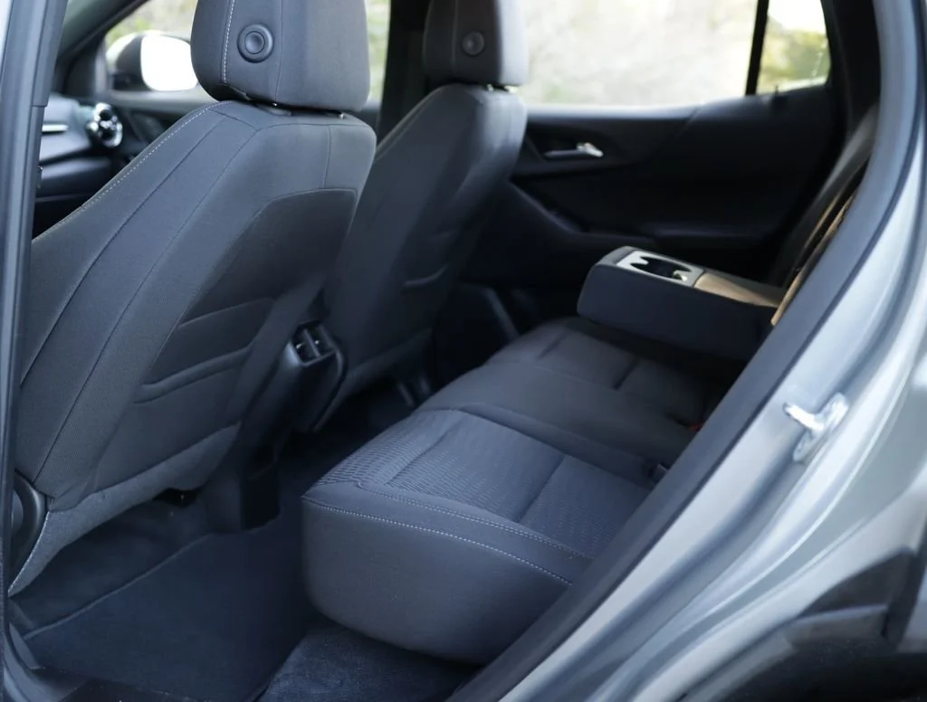2025 Chevrolet Equinox LT - Photo 25