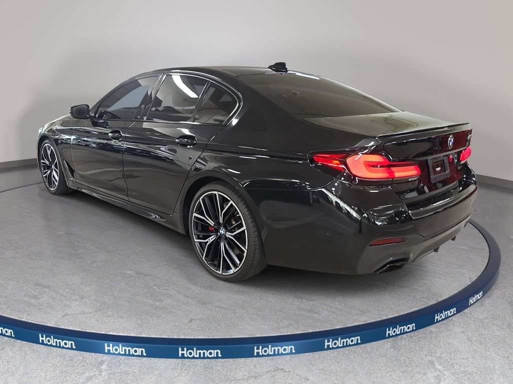 Certified Used 2023 Black Sapphire Metallic BMW 530i image 9