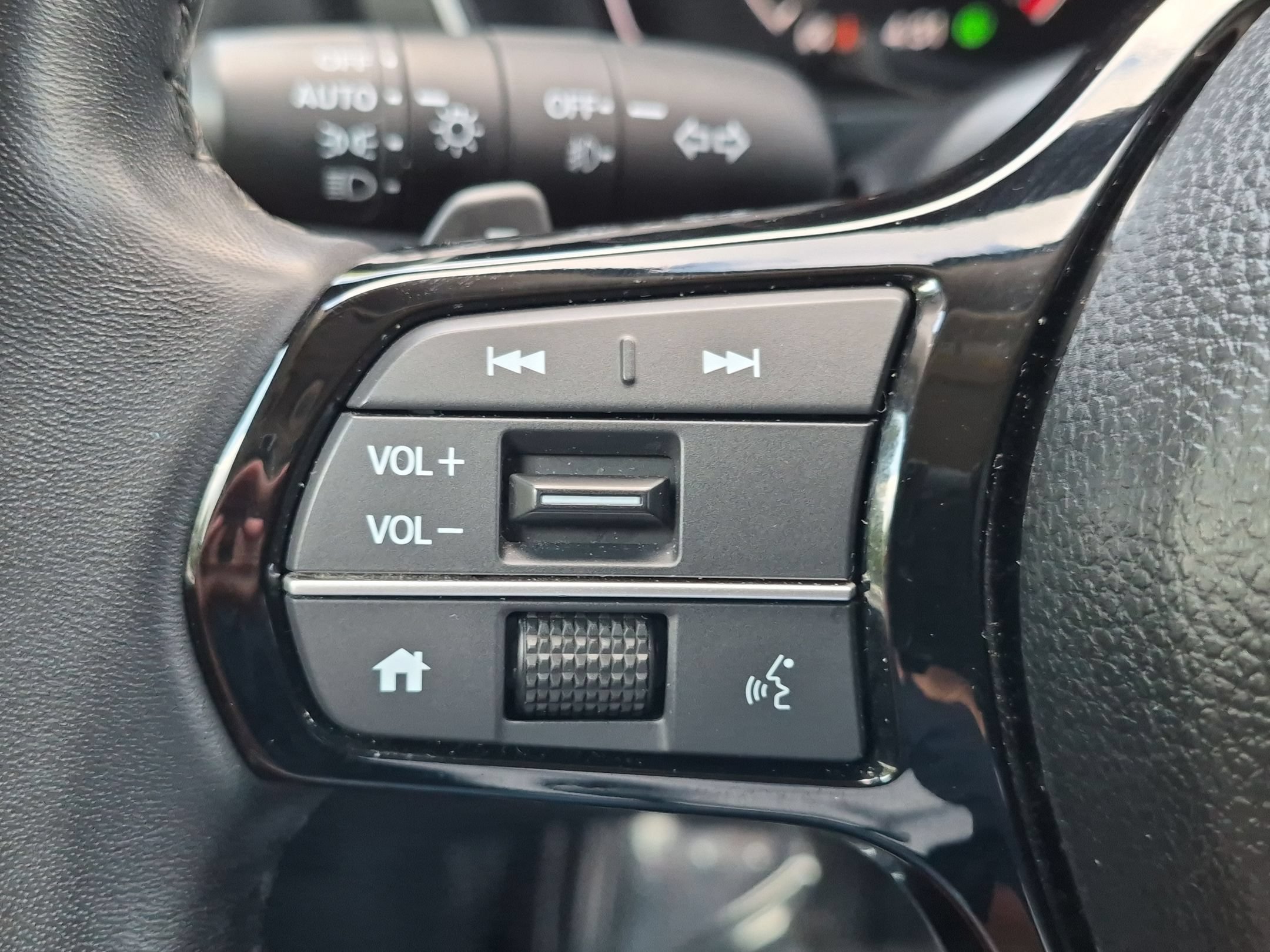 2023 Honda Pilot EX-L - Photo 14