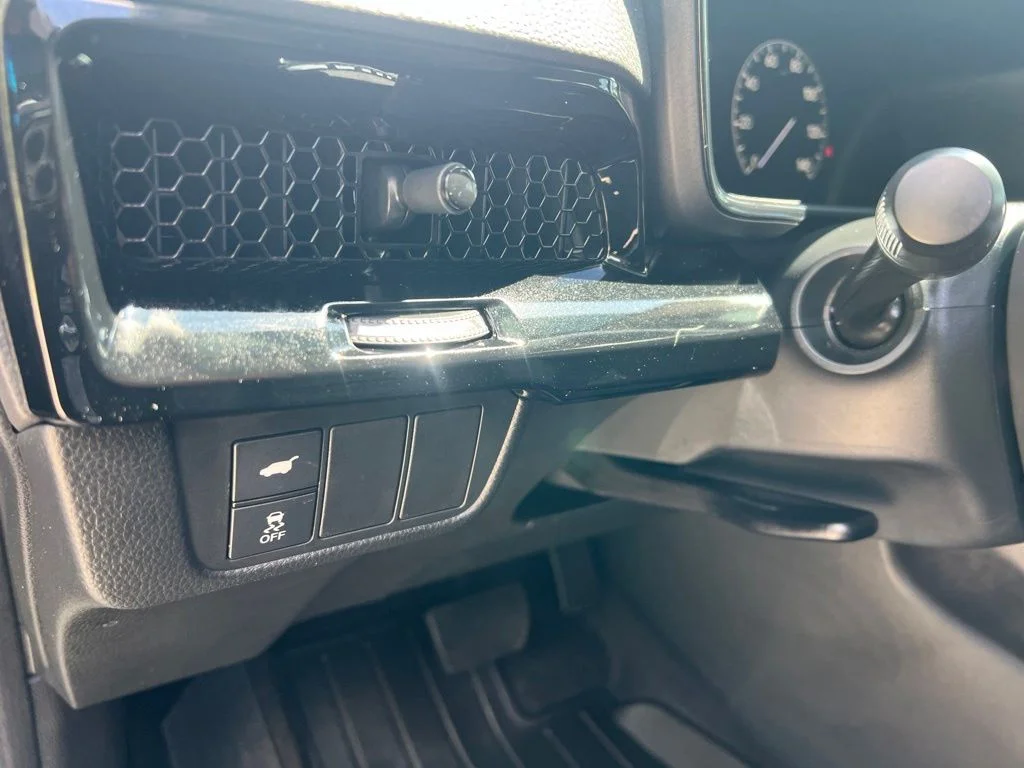 Used 2025 Black Honda EX-L image 30