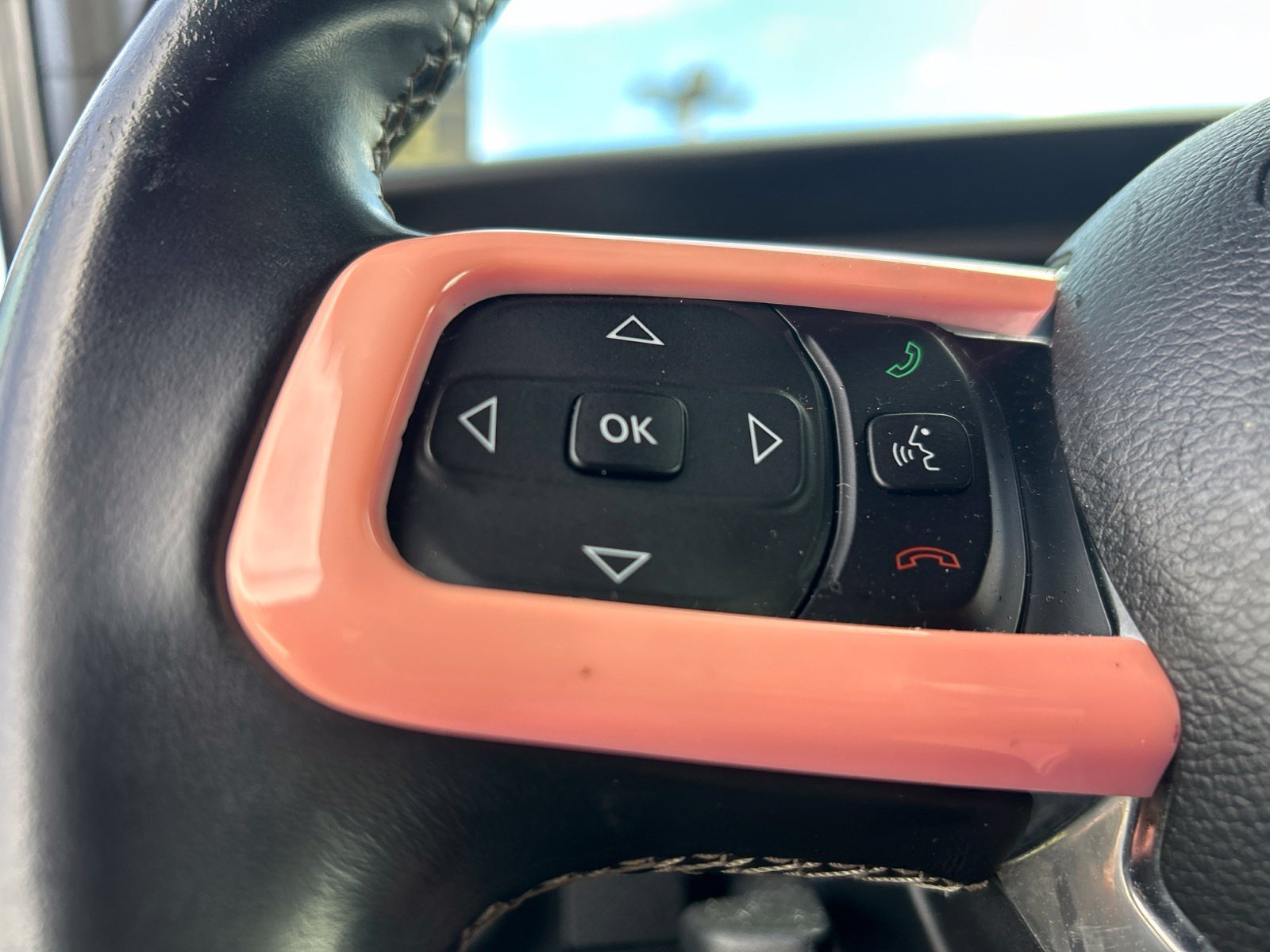 Used 2018 Gray Jeep Unlimited Sahara image 14