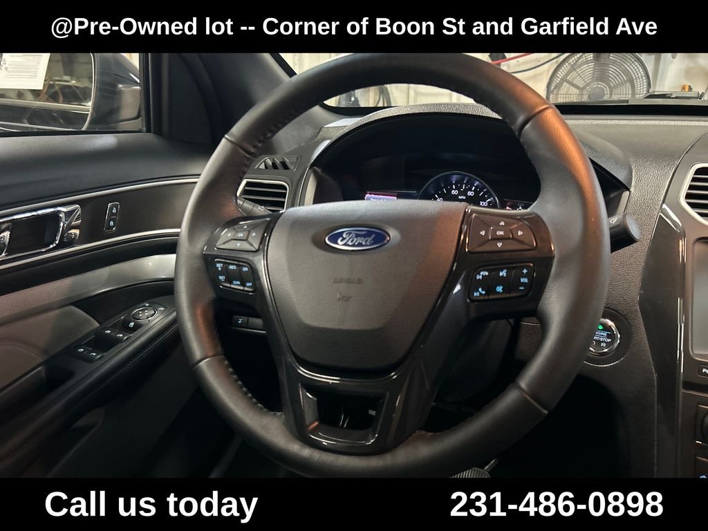 Used 2017 Black Ford XLT image 22