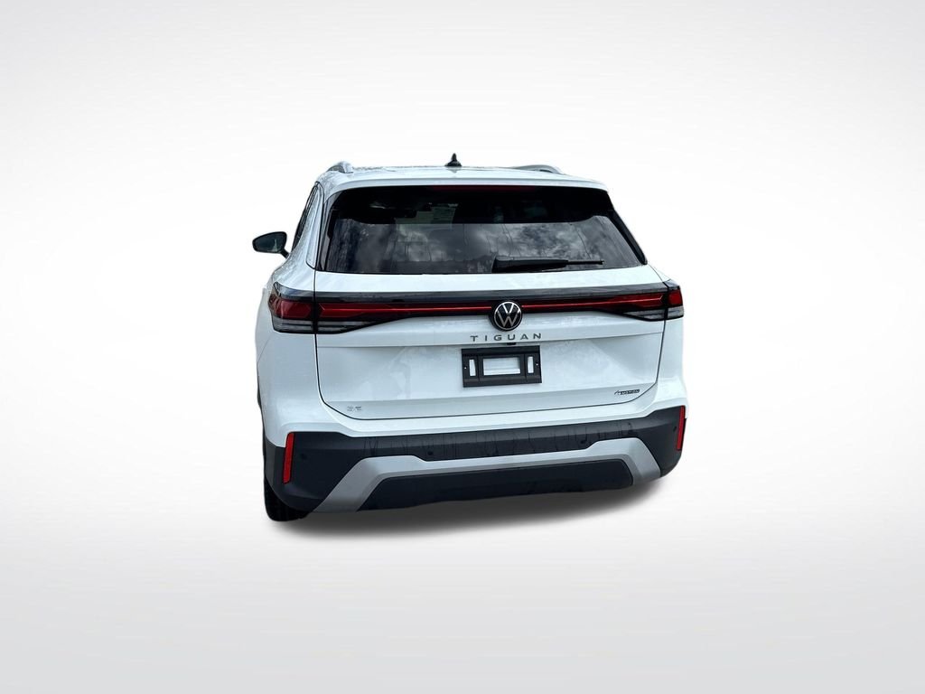 New 2026 White/off-white Volkswagen 2.0T SE image 4
