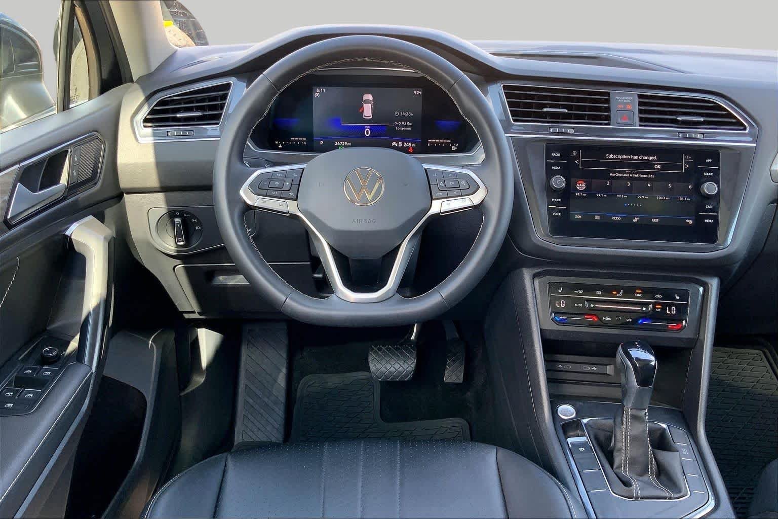 Used 2023 Deep Black Pearl Volkswagen SE image 6