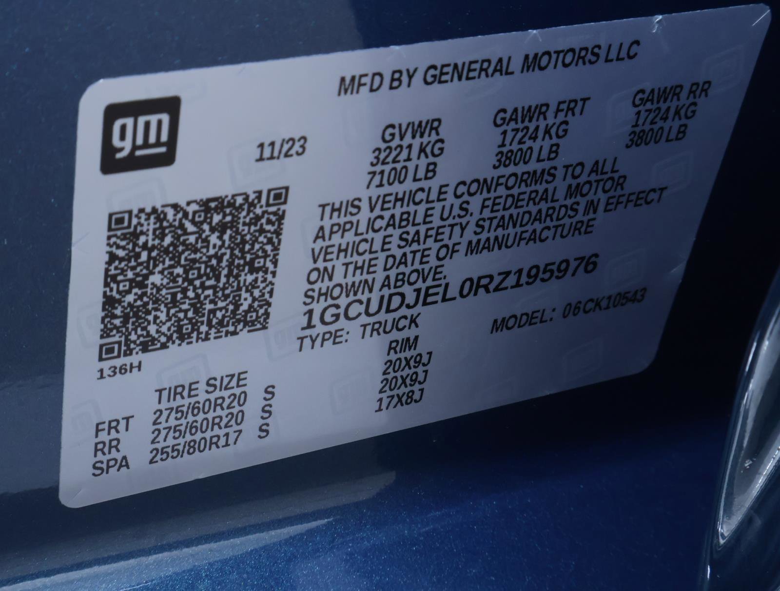 Used 2024 Lakeshore Blue Metallic Chevrolet High Country image 24