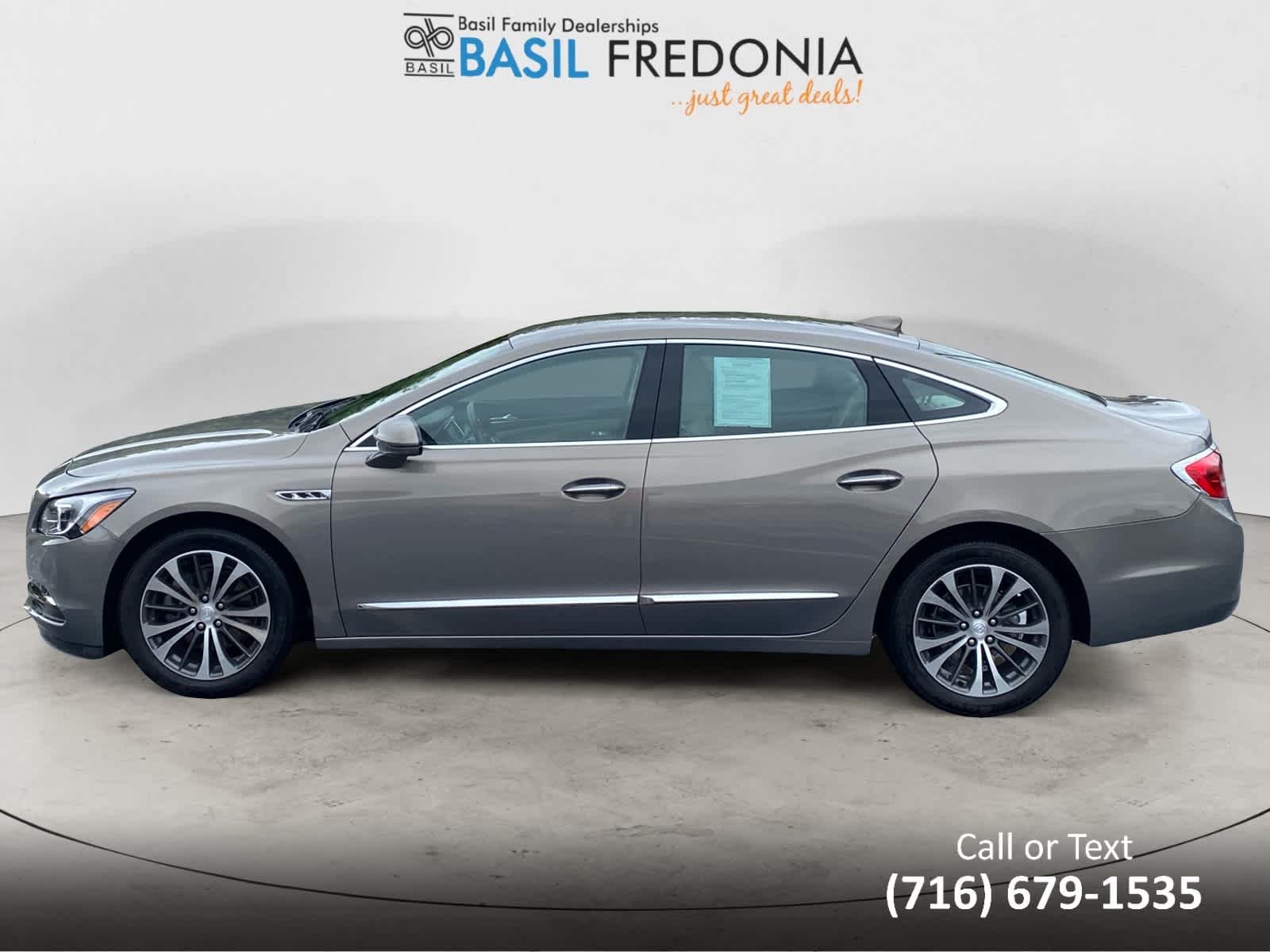 Used 2017 Pepperdust Metallic Buick Essence image 2