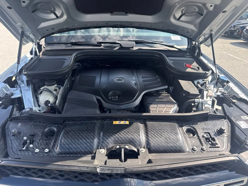 Used 2022  Mercedes-Benz GLS 450 image 30