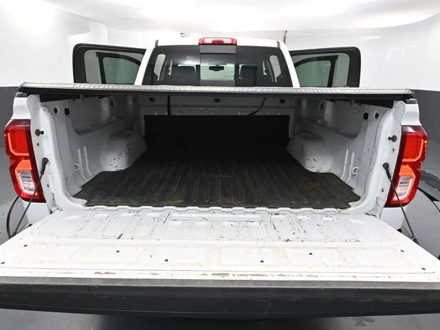 Used 2017 White Chevrolet LTZ image 41