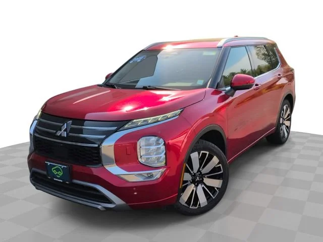 2025 Mitsubishi Outlander SEL S-AWC's photo