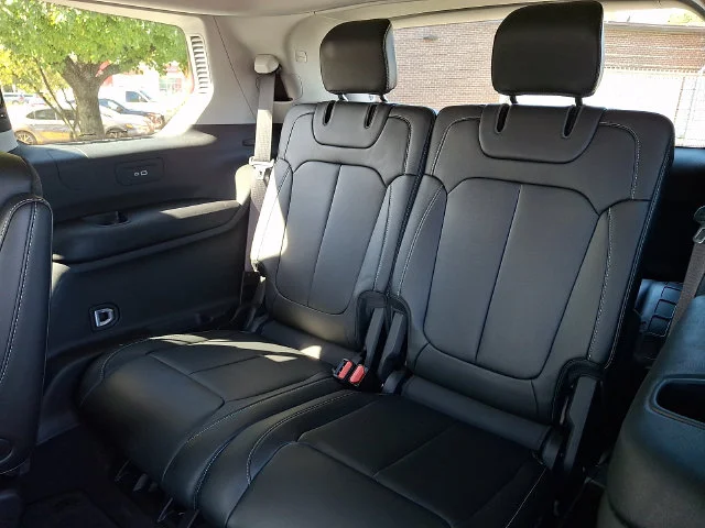 Used 2021 White Jeep Limited image 11