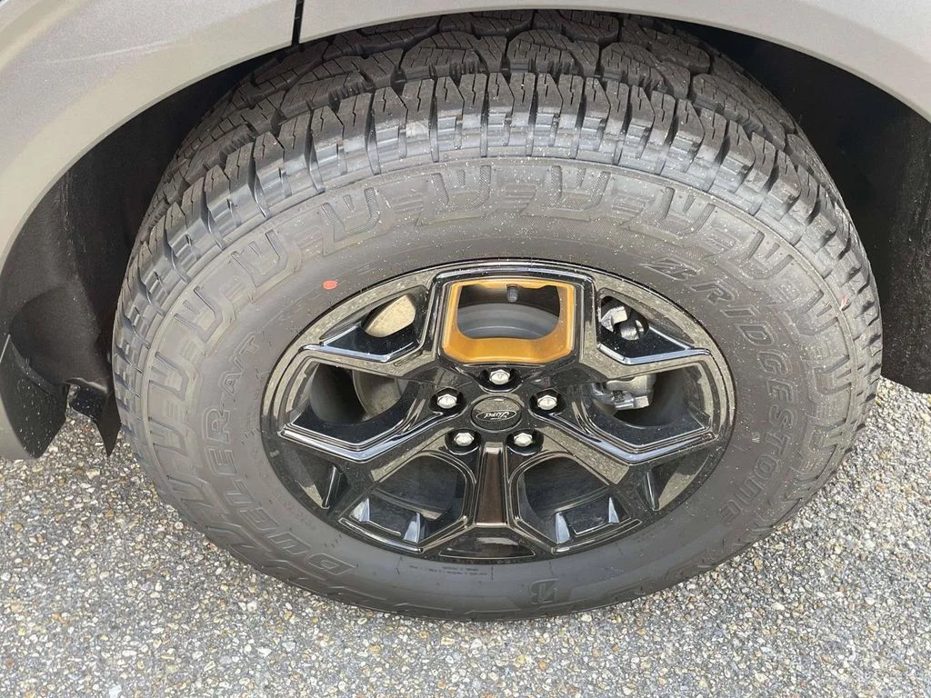 2026 Ford Explorer Tremor - Photo 9