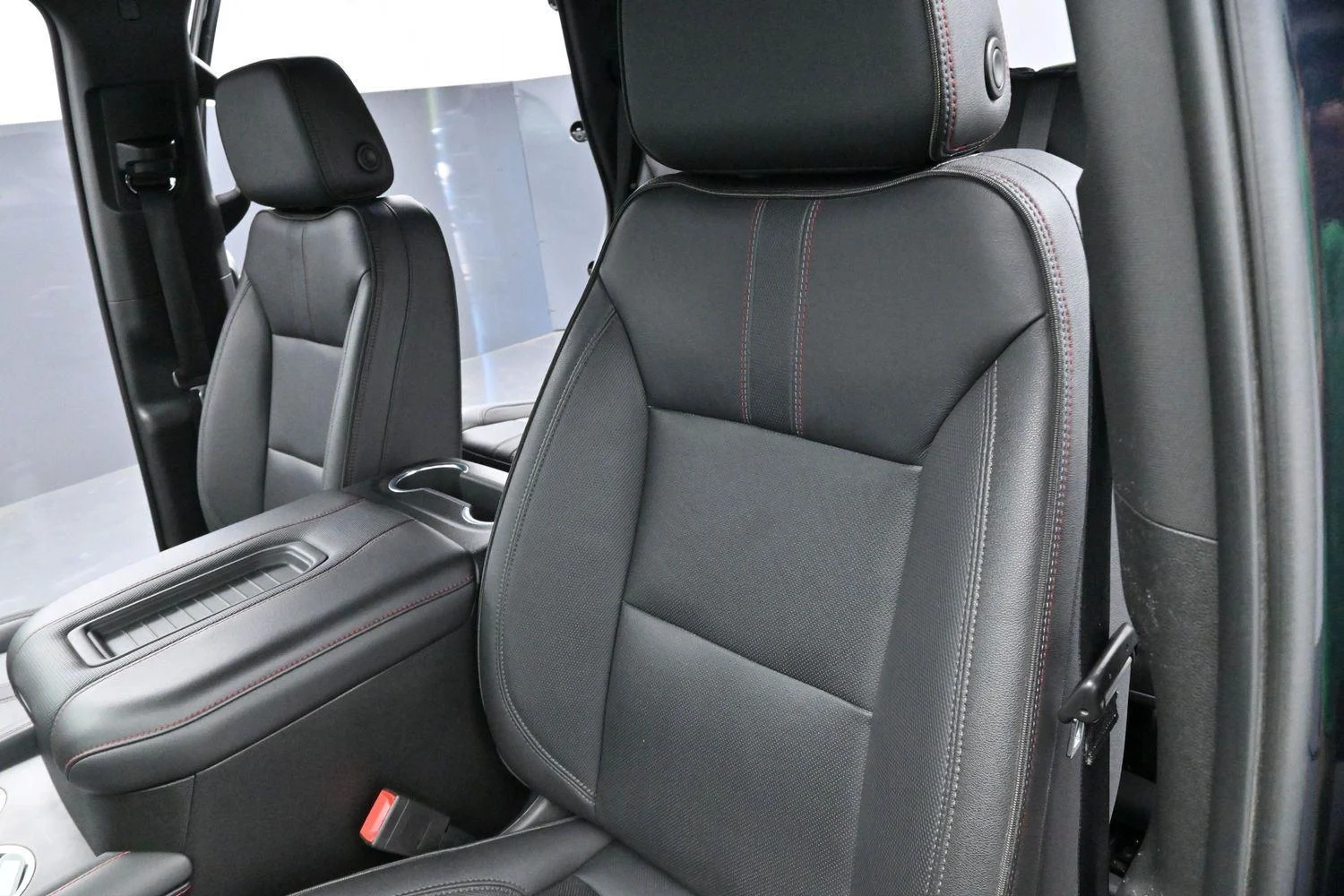 Used 2023 Dark Ash Metallic Chevrolet RST image 17