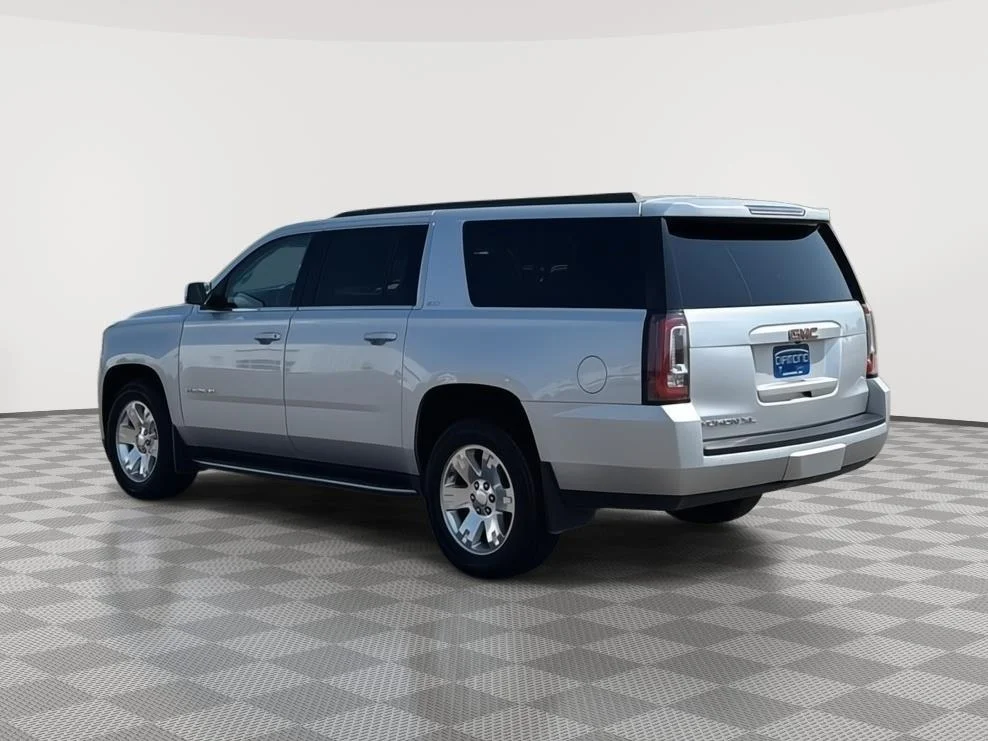 Used 2019 QUICKSILVER METALLIC GMC SLT image 35