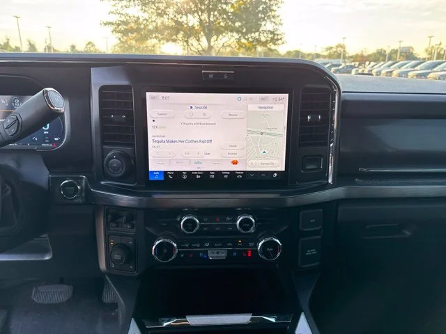 Used 2025 Star White Ford Lariat image 17