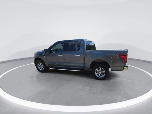Used 2025 Gray Ford XLT image 6