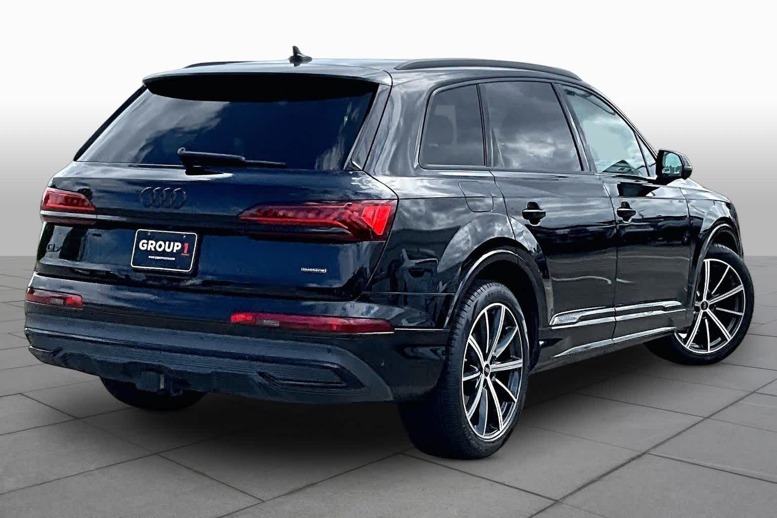 Used 2022 Mythos Black Metallic Audi Prestige image 13