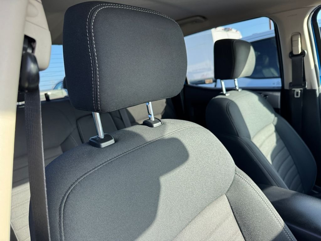 Used 2022 Blue Ford XLT image 16