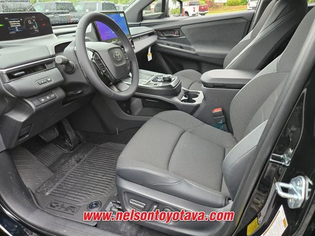 2026 Toyota C-HR SE - Photo 7