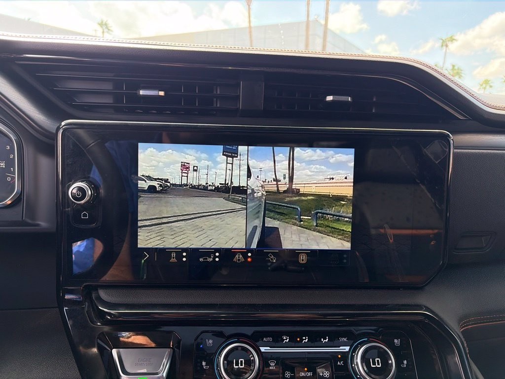 Used 2026 Summit White GMC AT4 image 15