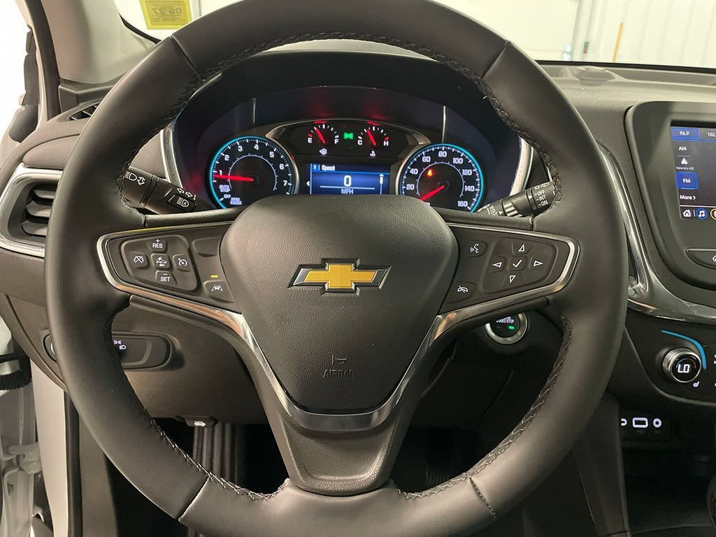 Used 2024 Summit White Chevrolet LT image 33