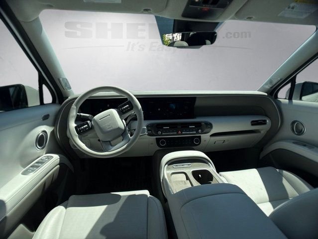 Used 2026 White Hyundai Limited image 3