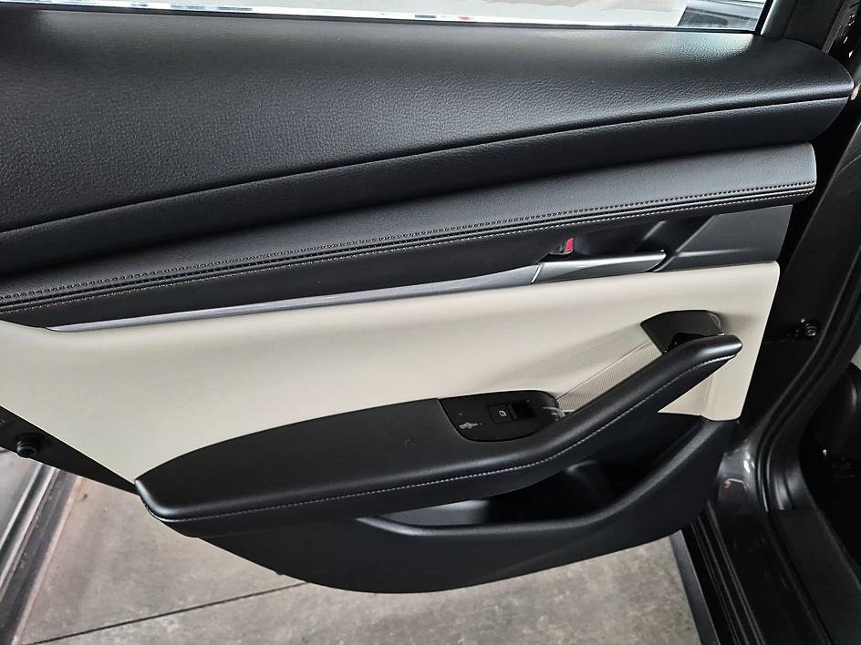 New 2026 Machine Gray Metallic Mazda 2.5 S Preferred image 29